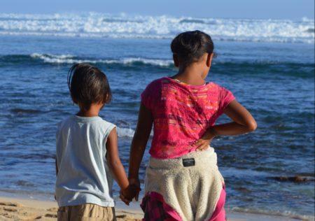 Hawaii two girls